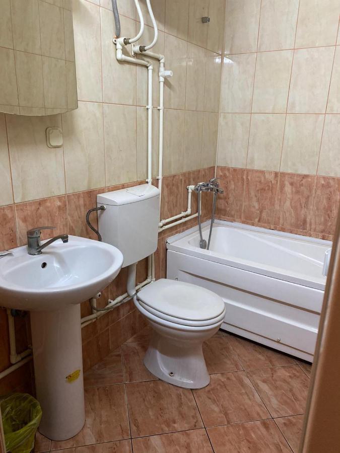 Hotel Santos سكوبجي المظهر الخارجي الصورة