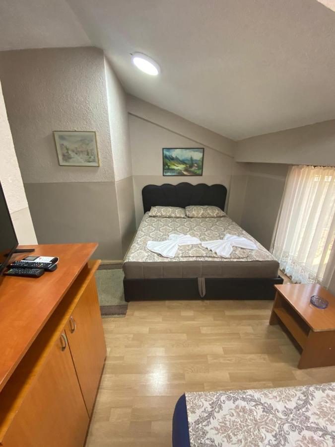 Hotel Santos سكوبجي المظهر الخارجي الصورة